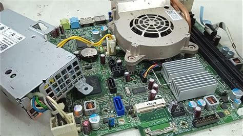 pc 電源入らない: デジタル時代の謎とその深層